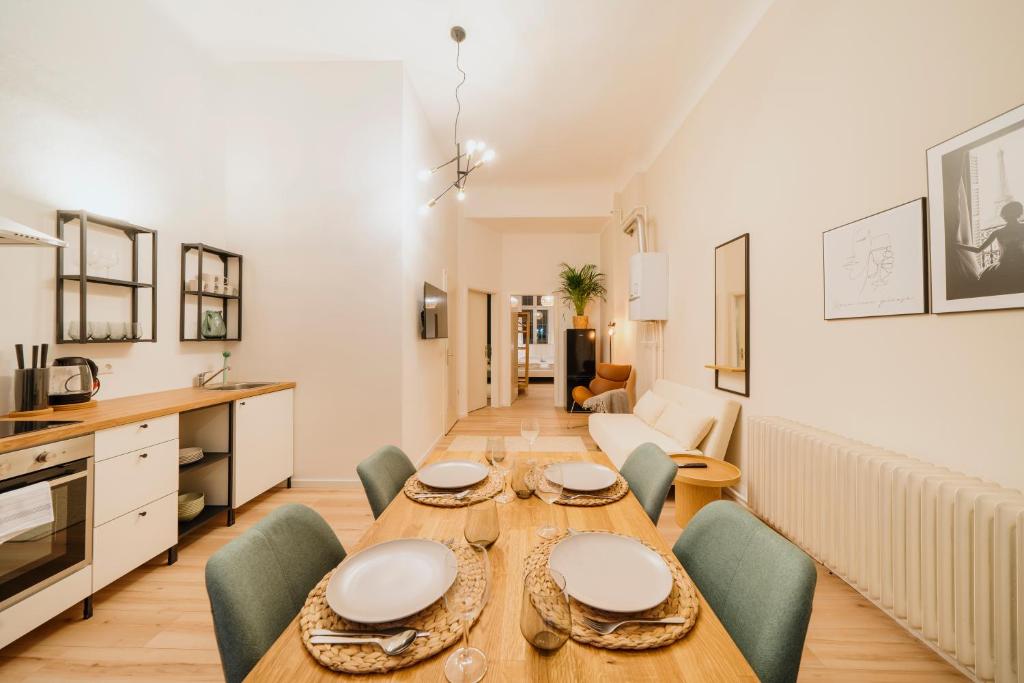 2 Bedroom-UrbanApartment-Berlin
