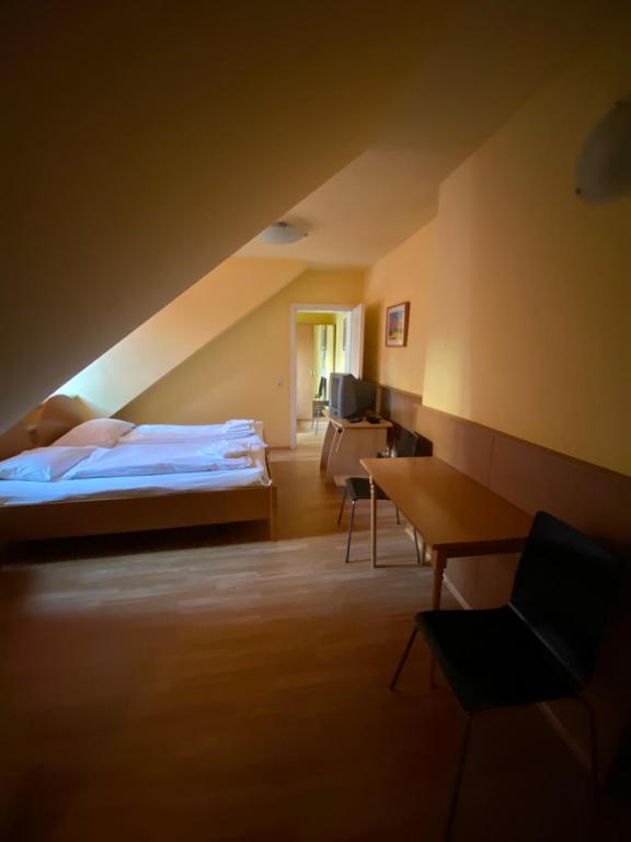 Appartement Pension 700m zum Ring