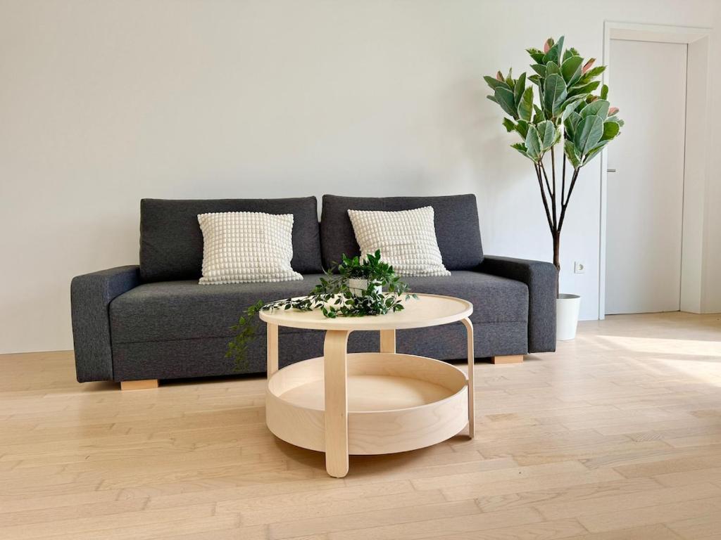 90 m2 Stylish 4 Room Apartment with Parking