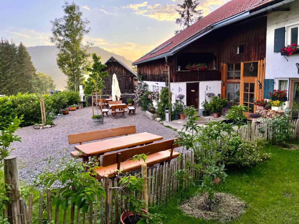Am Hof Jungholz