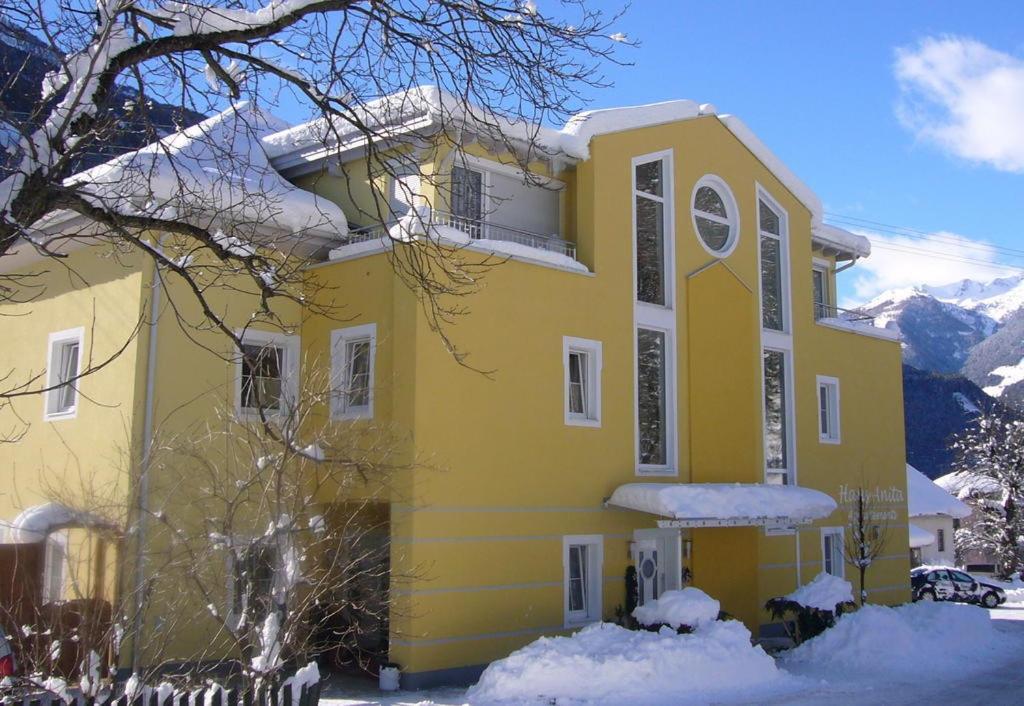 Anita Apartment 2