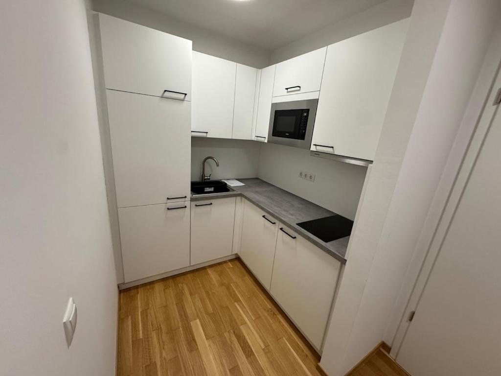 Apartment Innsbrucker Platz 1