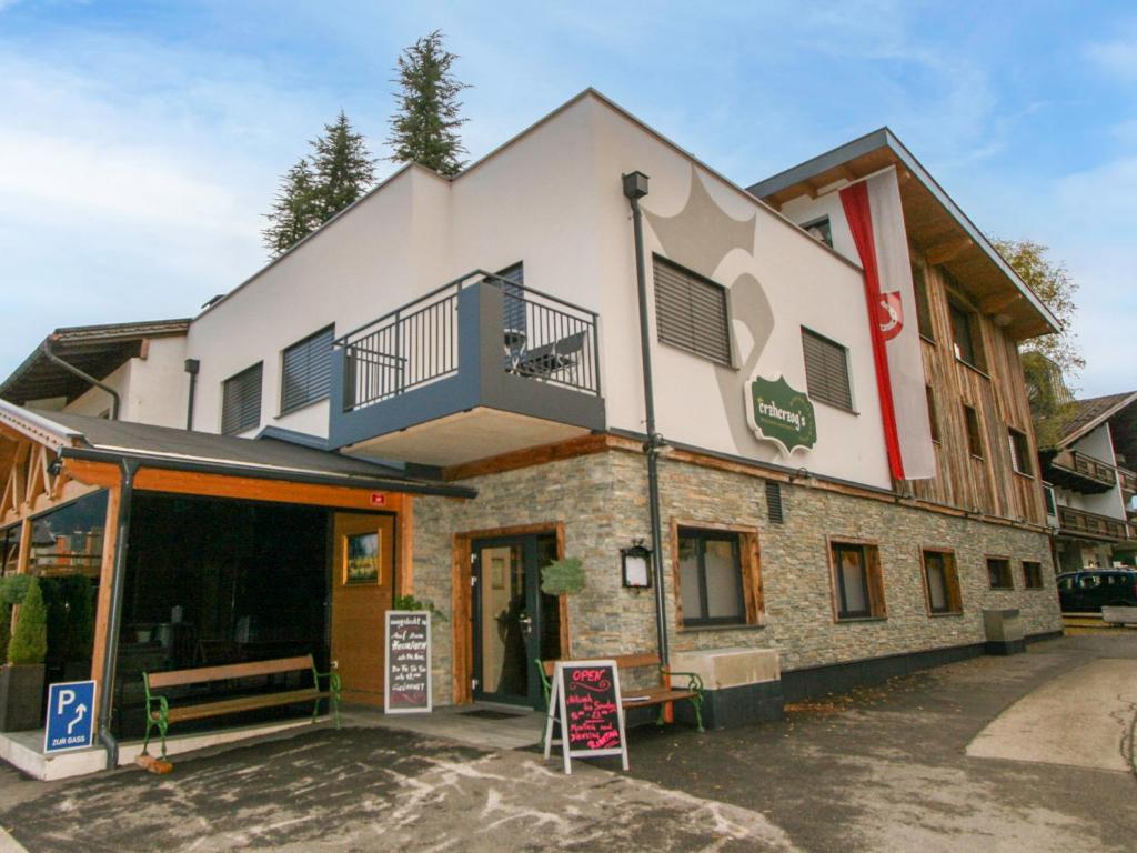 Apartment Erzherzog's Apts-Zillertal Kaiser Lodge by Interhome