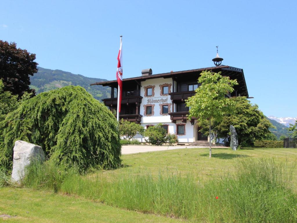 Apartment Römerhof-3 by Interhome