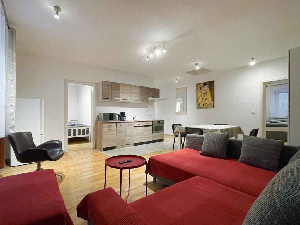Apartments-Alt-Marzahn