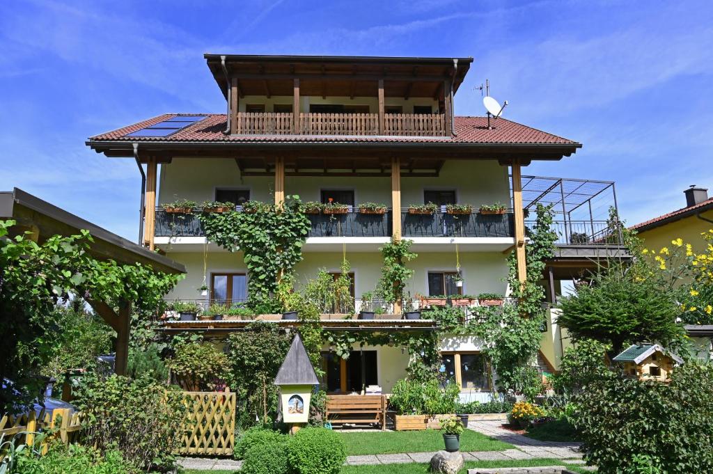 Appartement Mittagskogel