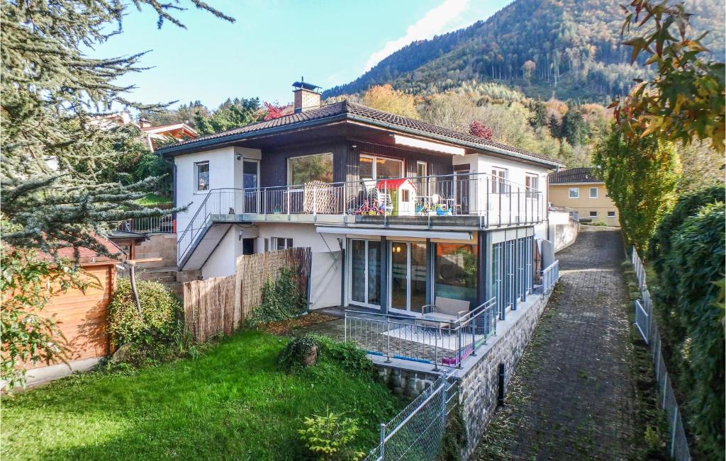 Ferienwohnung Mit Gartenzaun