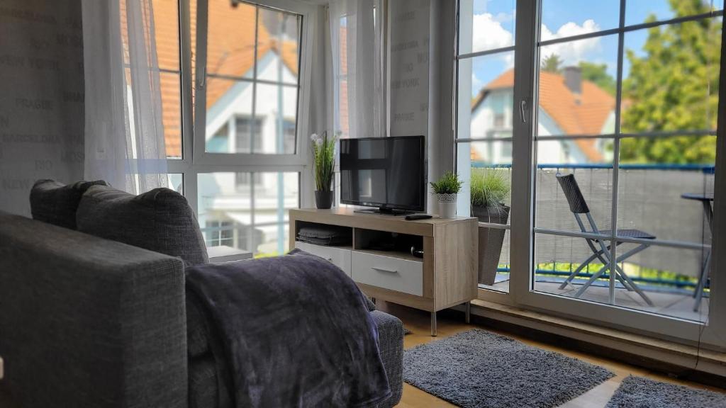 Berlin-Oase - schnuckelige Ferienwohnung an der Grenze zu Berlin