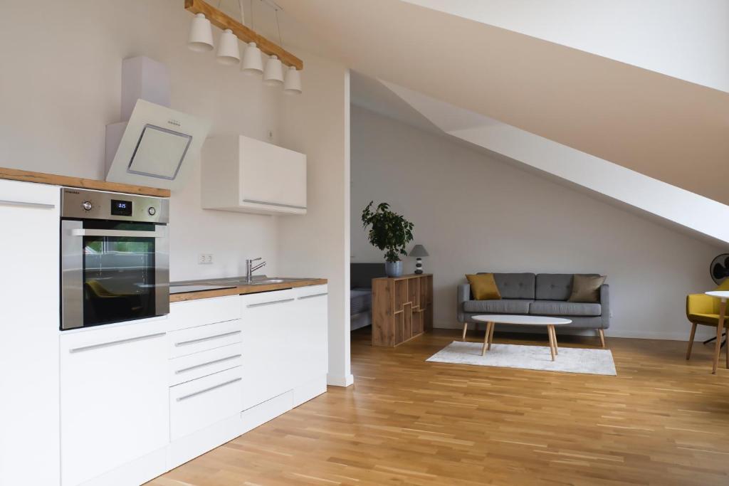 Modernes Apartment nähe BER, Tesla und Seen