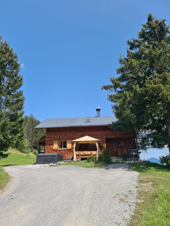 Burtscha Lodge