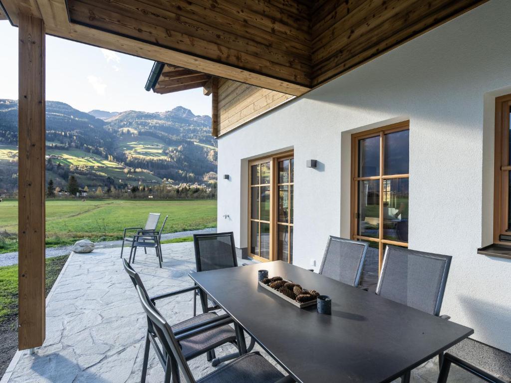 Chalet in Bad Hofgastein near Ski Lifts