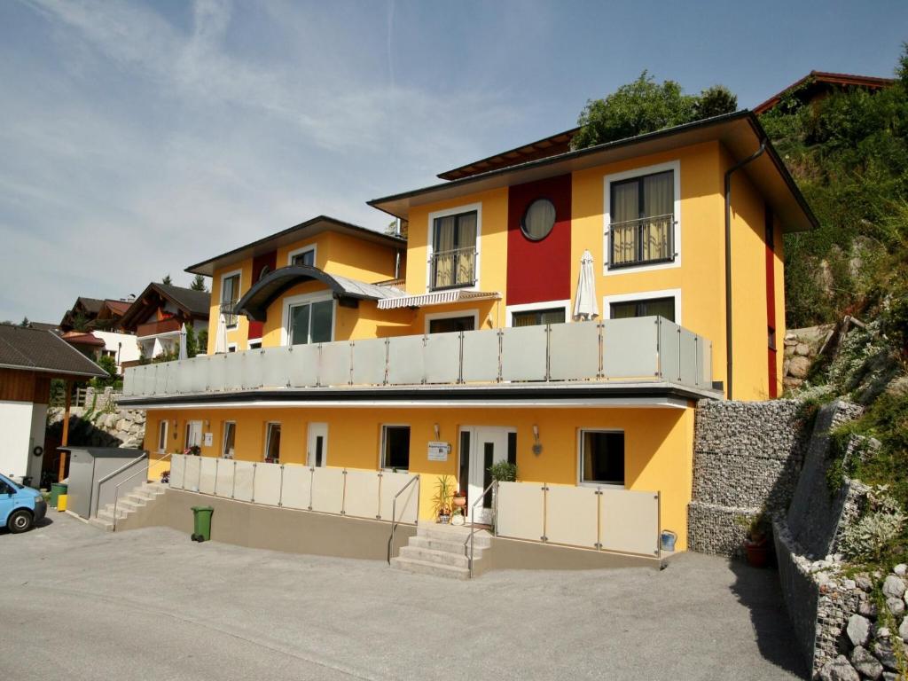 Chalet in Fürth near Zell am See Ski Slopes, cleaning included