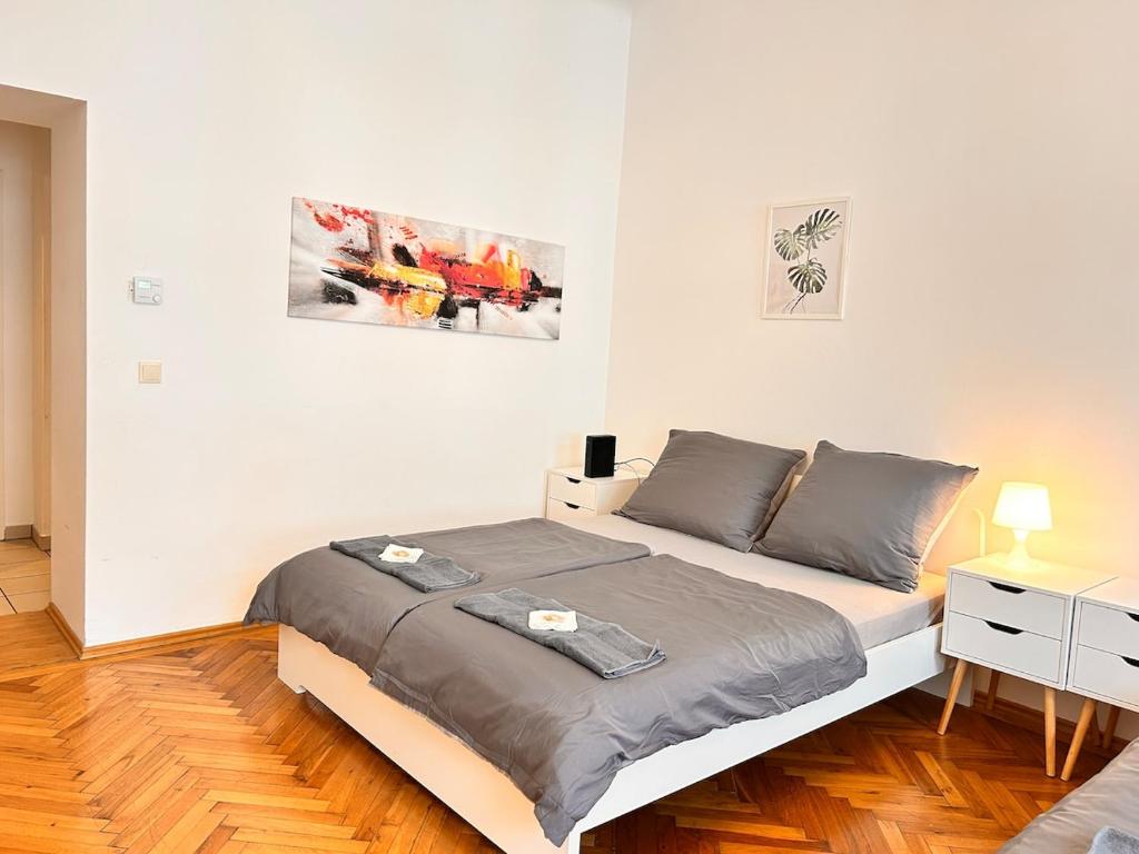 Charming Loft for 4 Guests in Vienna 20