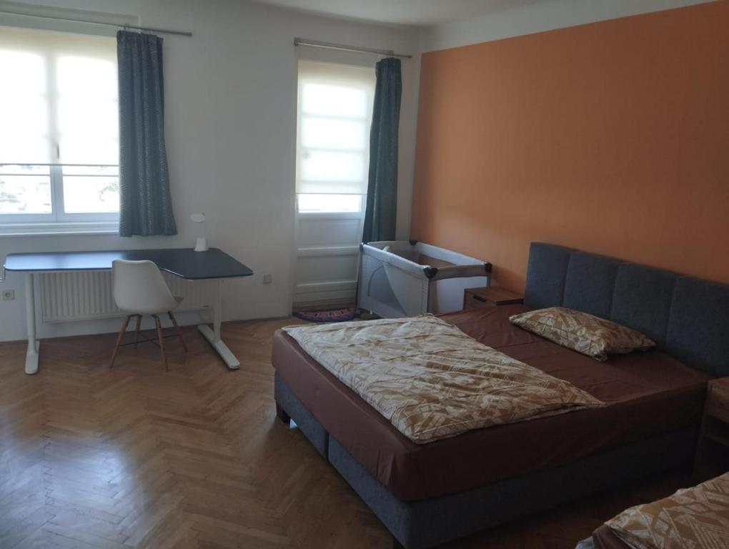 City Retreat 15 15
