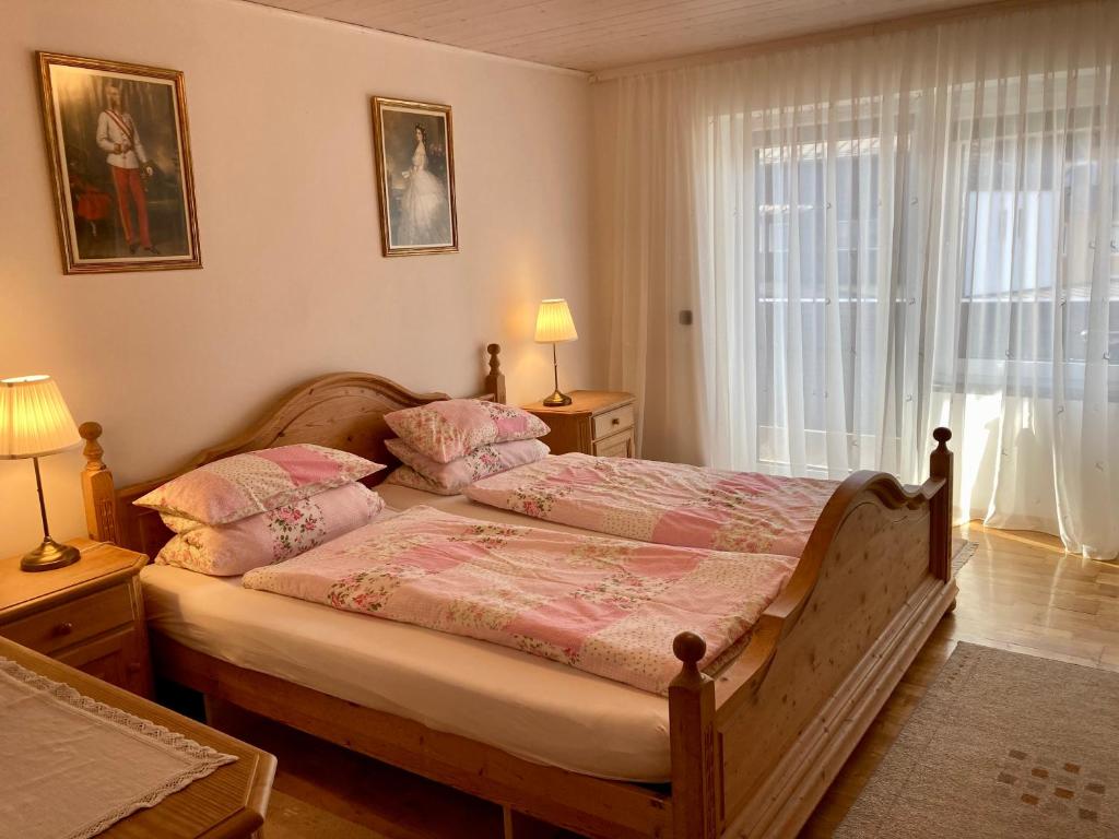Cosy apartment Bad Ischl in quiet residential area - newly renovated