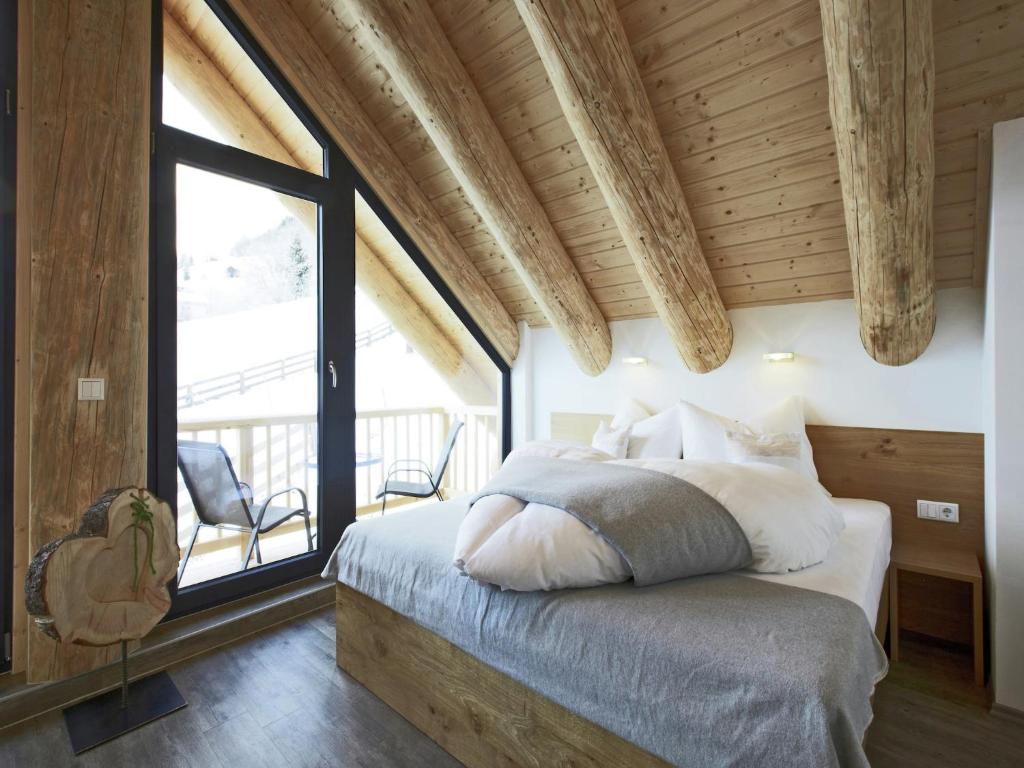 Chalet in Ladis by Ski Slope & Sonnenbahn, cleaning included
