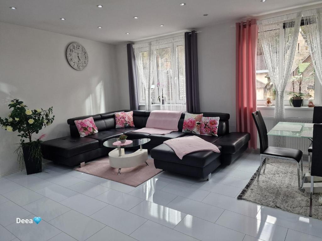 Deea Apartment