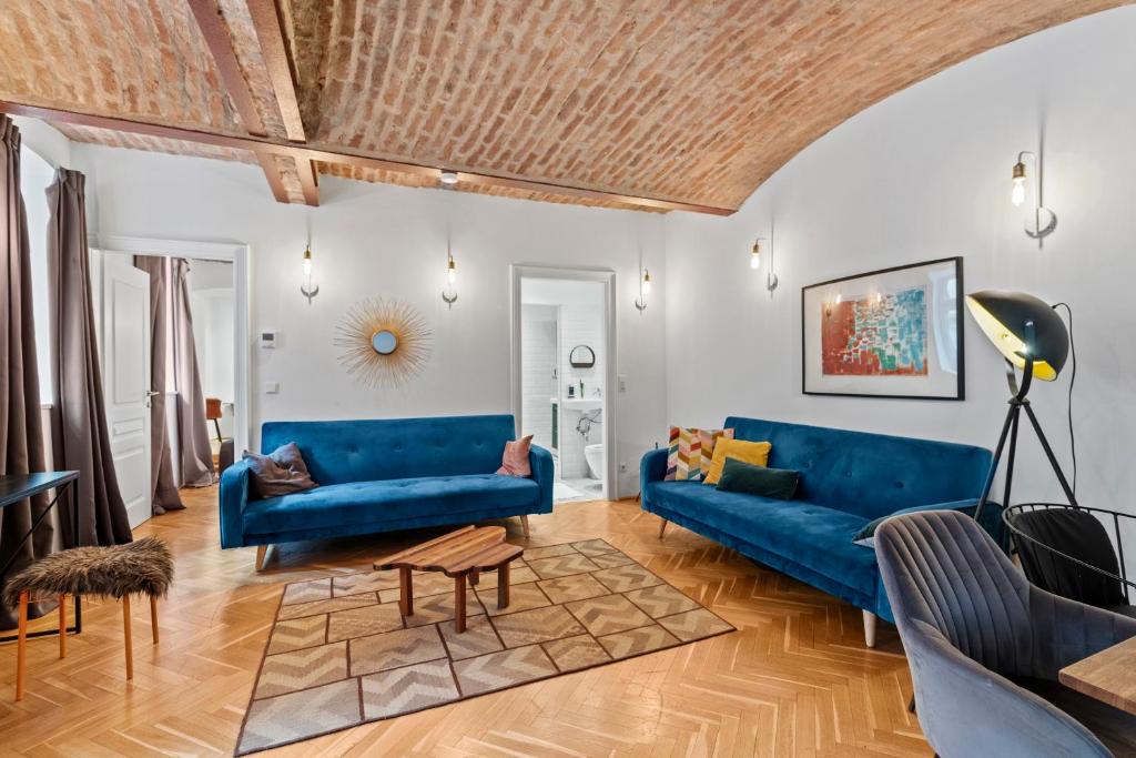 FarawayHomes Studio Vienna #B2
