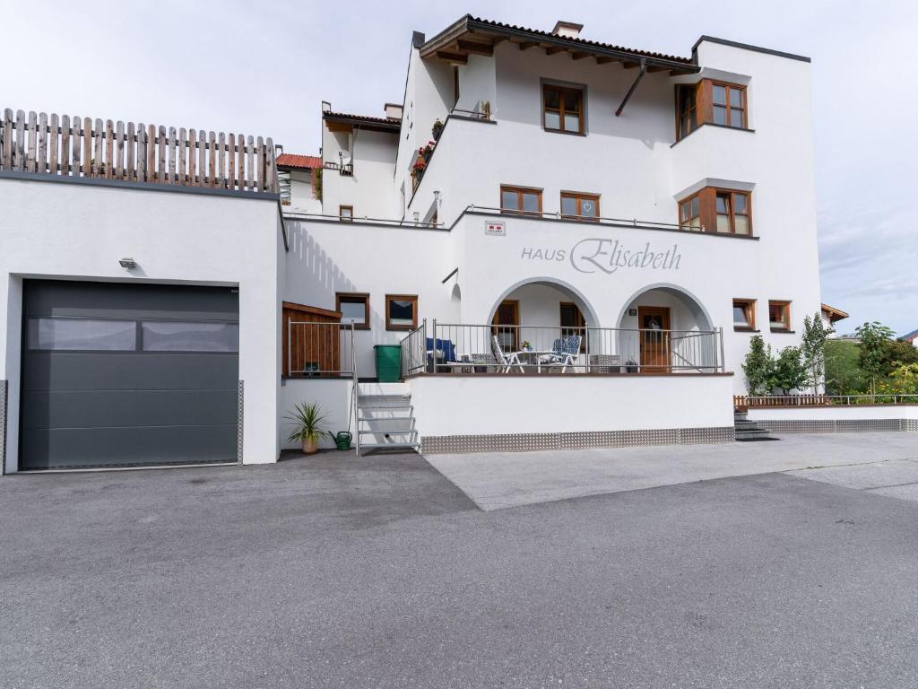 Apartment in Fiss near Ski Lifts