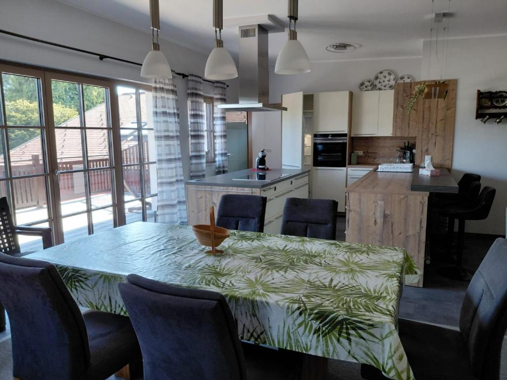 Exklusive Ferienwohnung am Traunfall