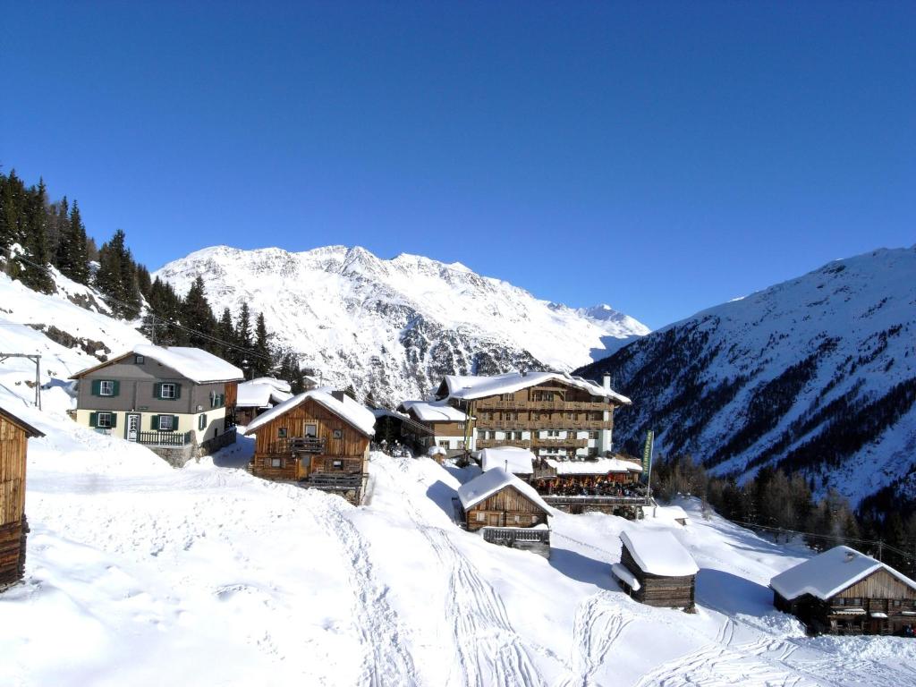 Hotel Silbertal - Almhütten