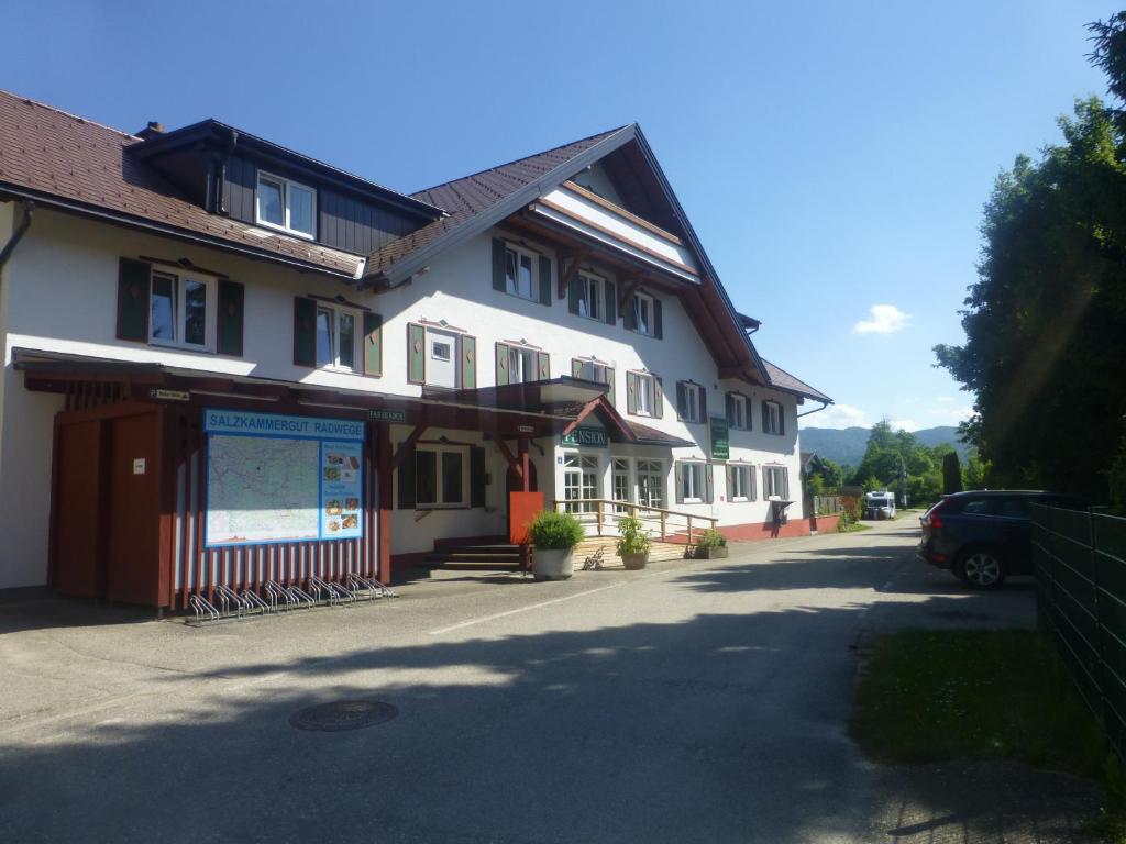 ROSSLWIRT-Rast