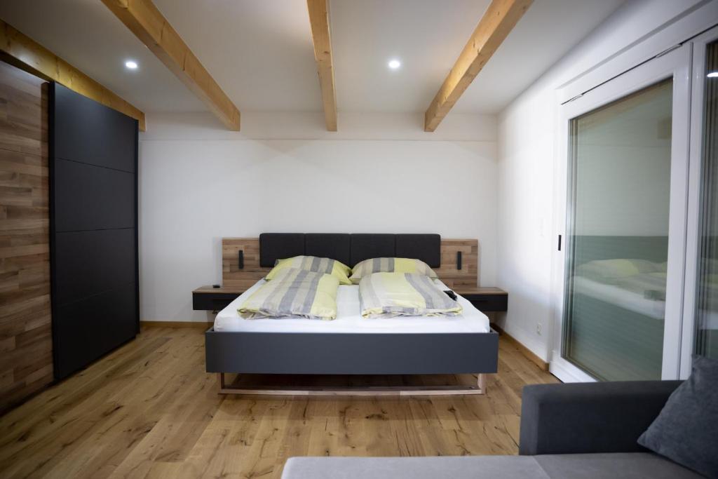 Ferienwohnung über dem Weingut Schüller