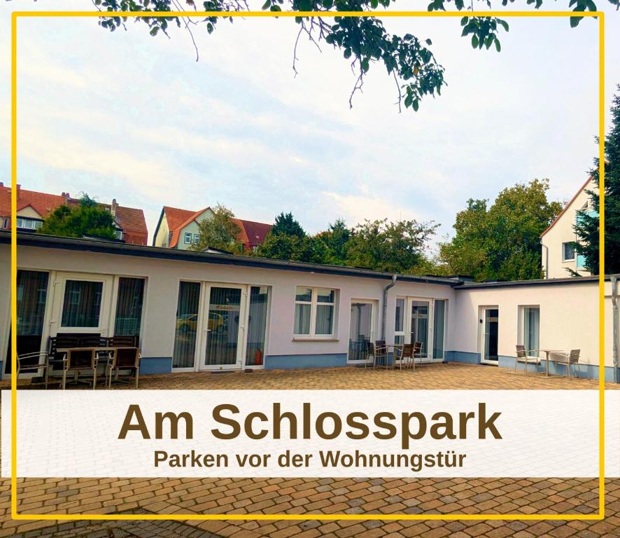 FeWo Urban Gotha-Apartment Ekhof- Am Schlosspark- Parken an der der Tür- Barrierefrei, 900 Meter zum Bahnhof - Wallbox