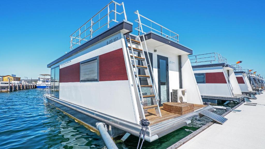 Geiseltalsee Hausboot - Floating House - Hausboot Junior
