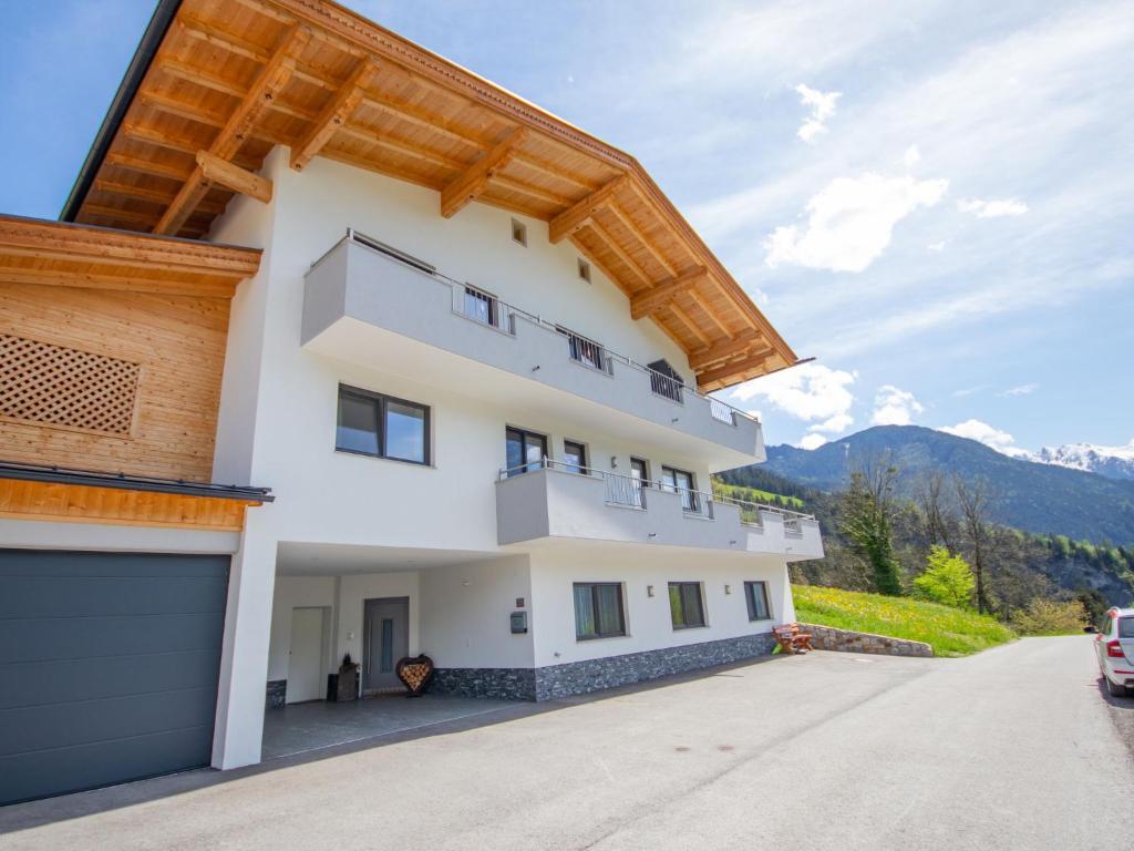 Apartment Anton-2 by Interhome