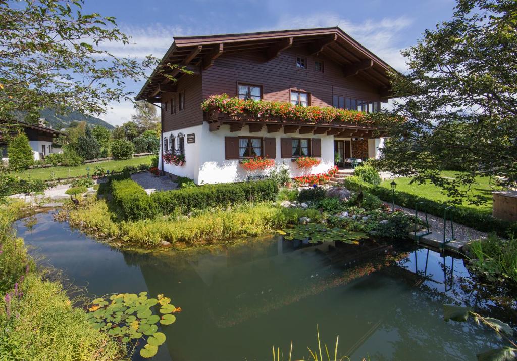 Gartenwohnung Mandl Garten Sauna Hot Pot Pool