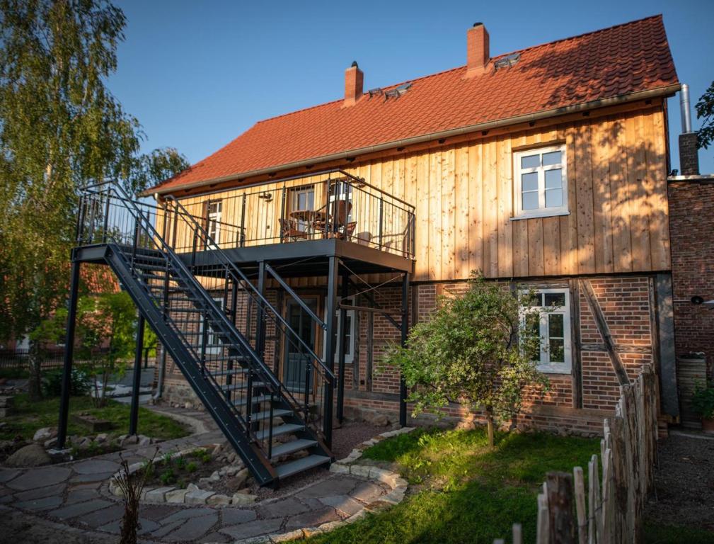 Hof Janne Stapelburg
