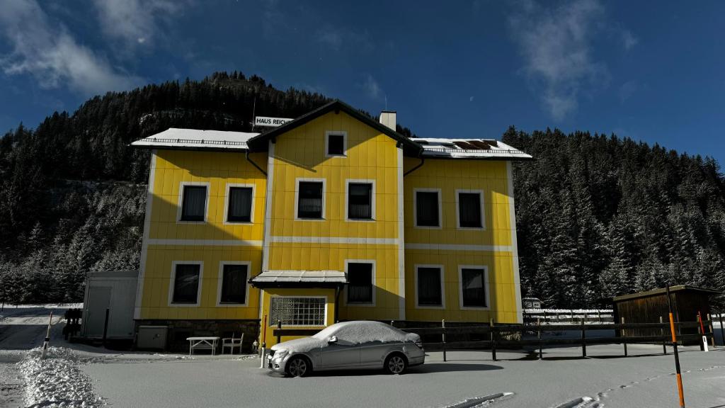 House of BaRanGo