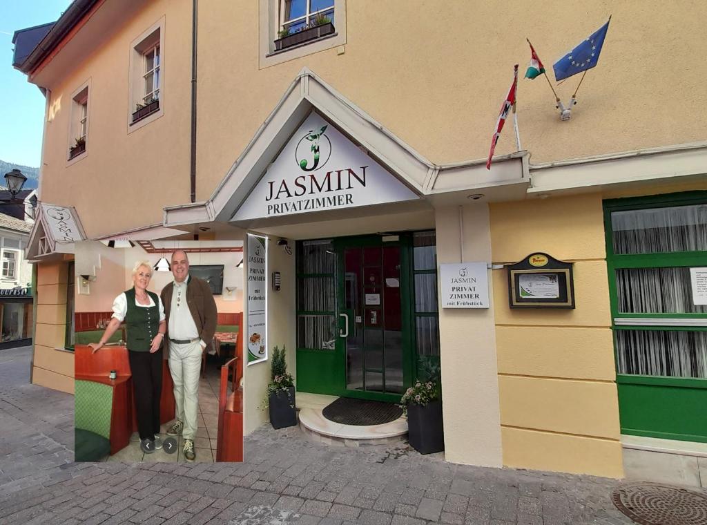 Jasmin dog friendly pension with shared kitchen and hearty breakfast in the center