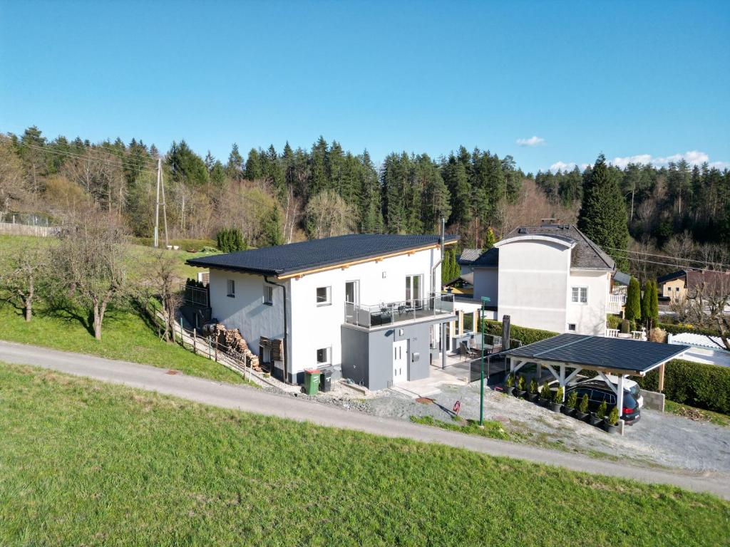 Katu House