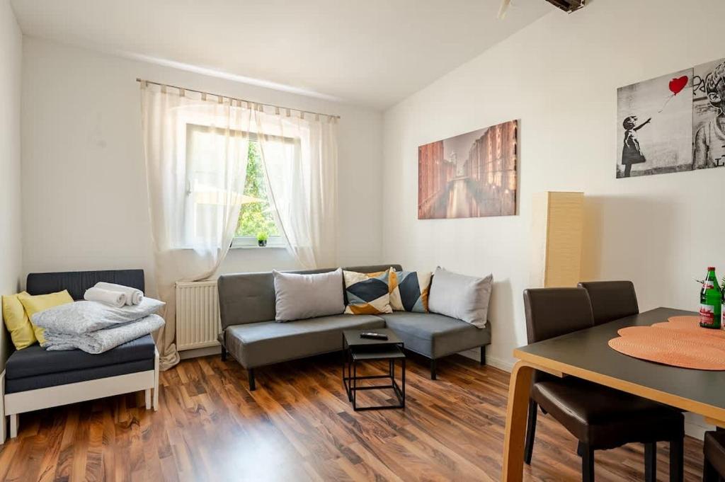 LOFT Fischkopf 3p NDR UKE ZOO
