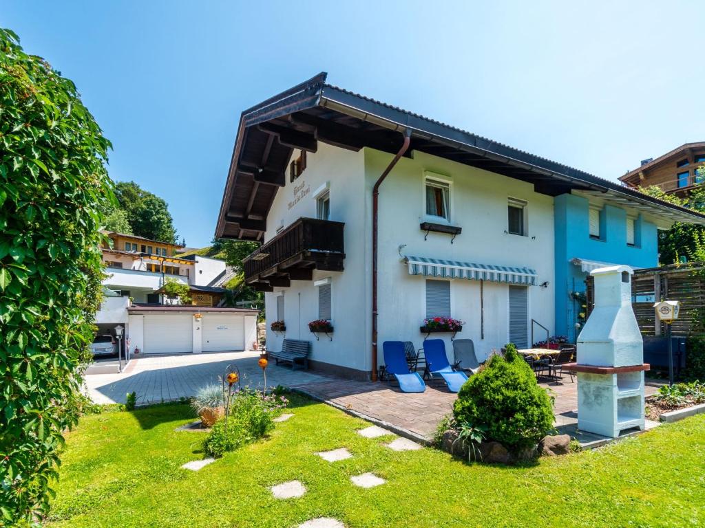 Apartment in Kirchberg near Ski Lift