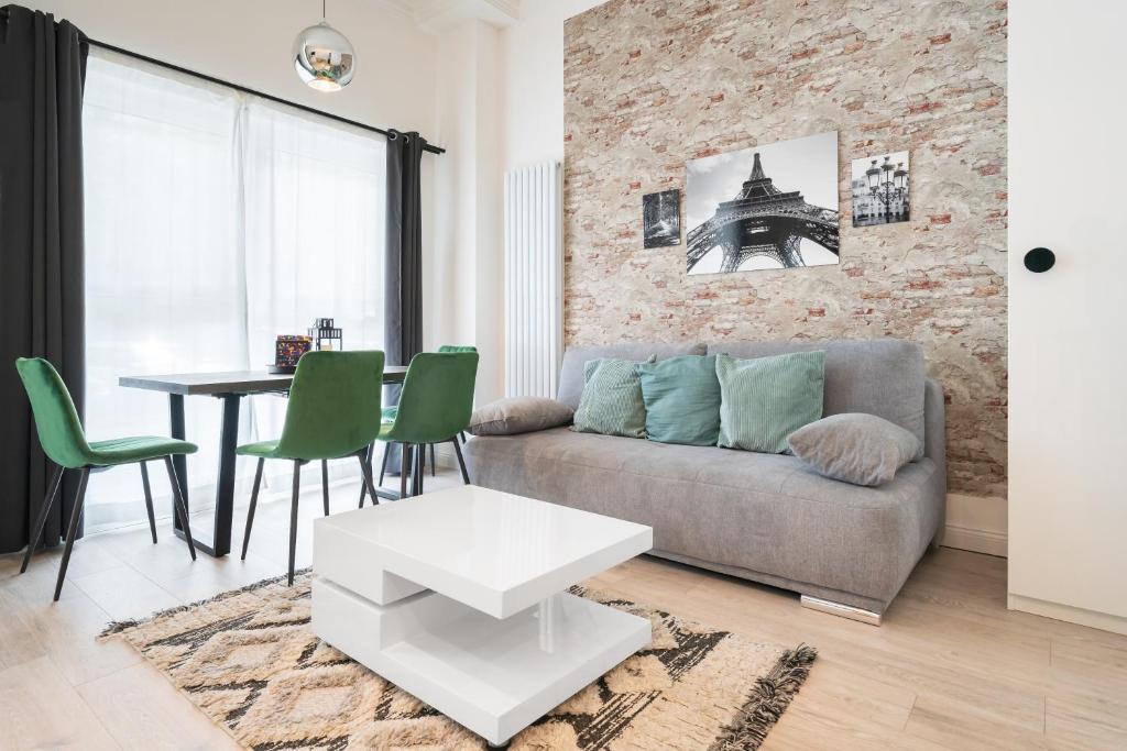 The Mierendorf VH rechts, 2 rooms up to 4 people
