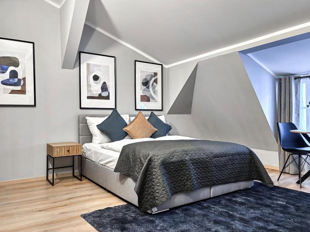 Modern Living I 2 Min to Metro I Wifi