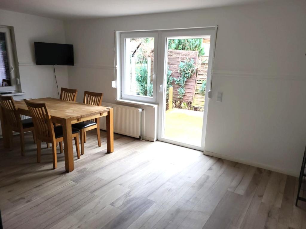 Monteur-Haus Heinrich Berlin Marzahn, Hellersdorf, Lichtenberg