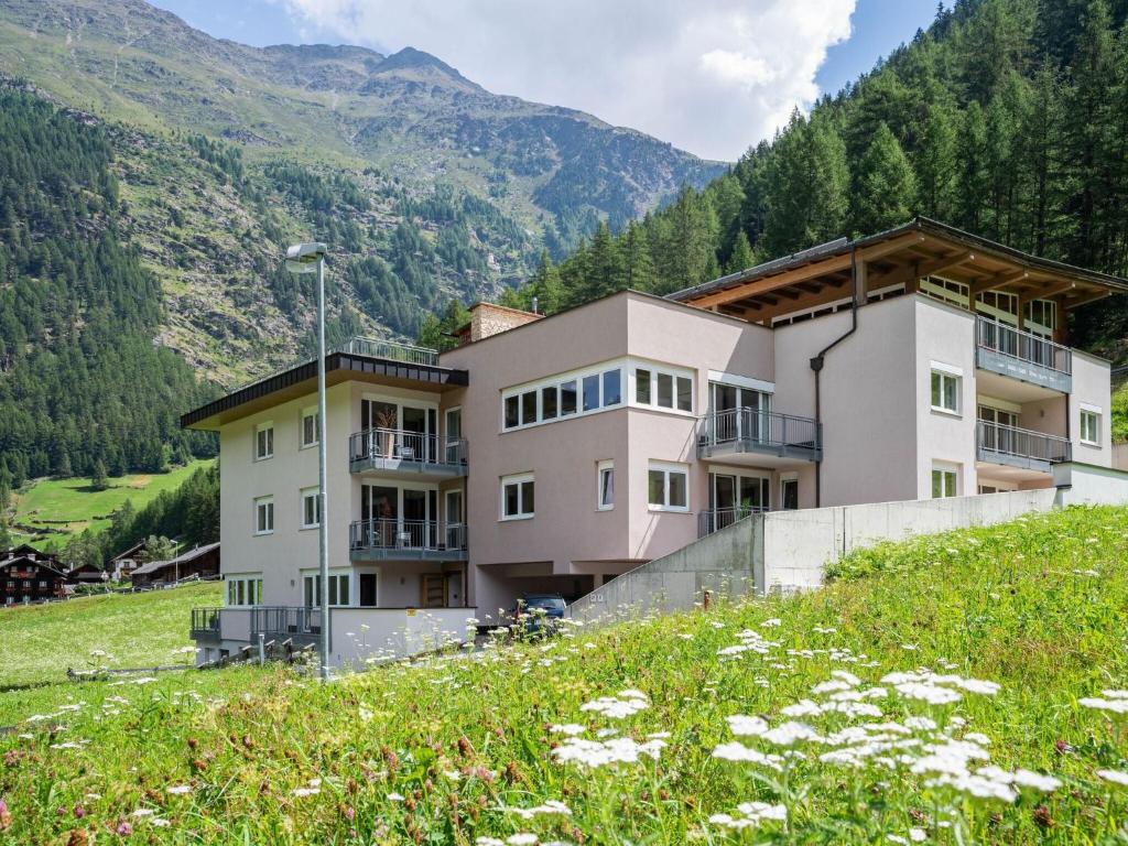Apartment in Zwieselstein near Ski Slopes