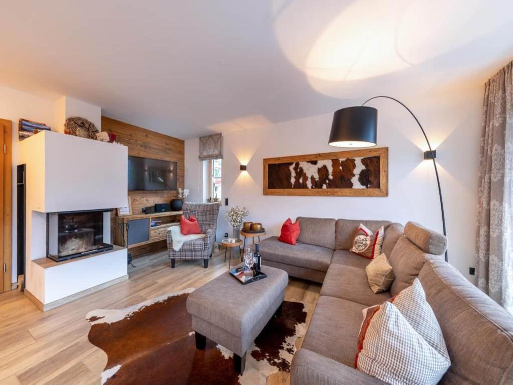 Chalet in Neukirchen near Ski Arena Wildkogel