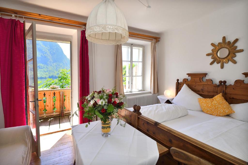 Gasthof Simony Hallstatt B&B
