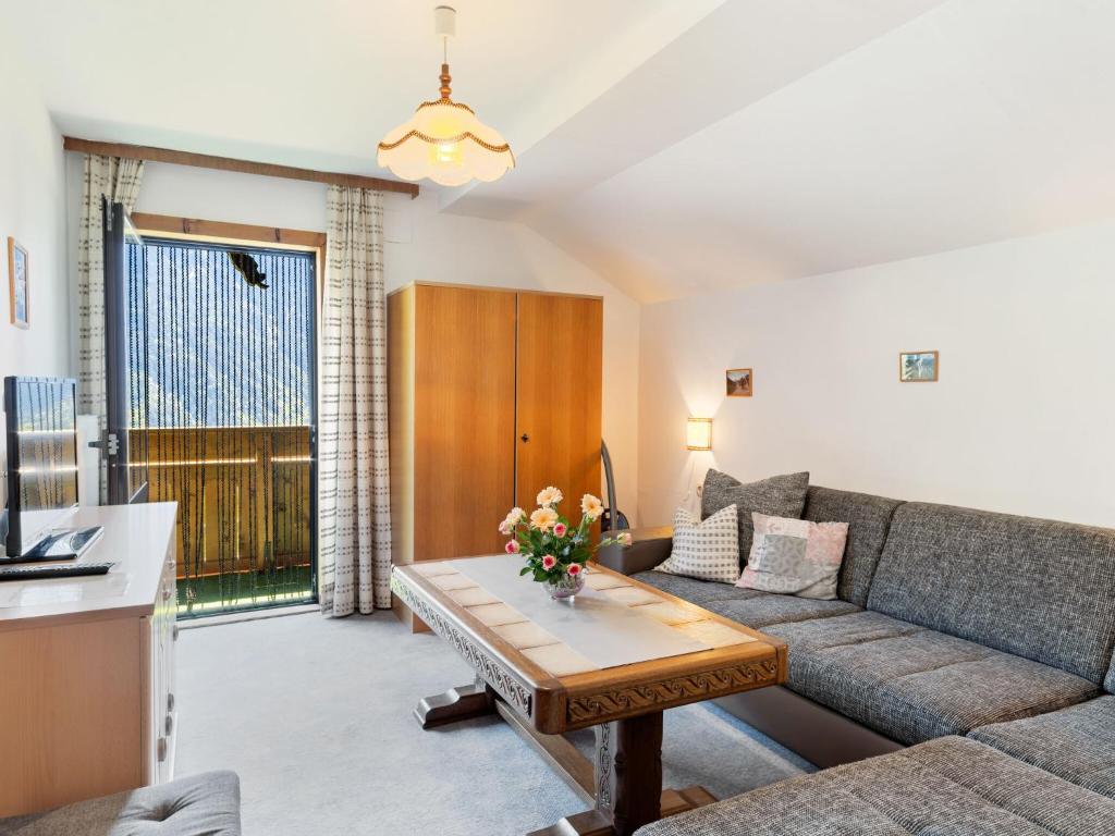 Apartment in Ötz near Hochoetz Ski Area