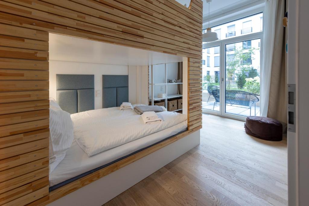 Pure Berlin Apartments - Luxury at Pure Living in City Center