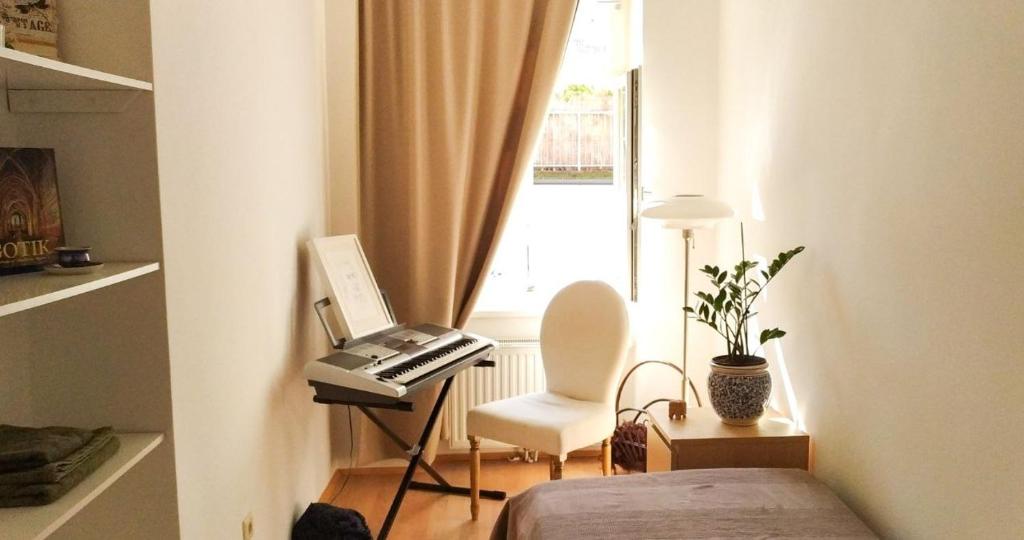 ROOM 'Mozart' in a shared apartment