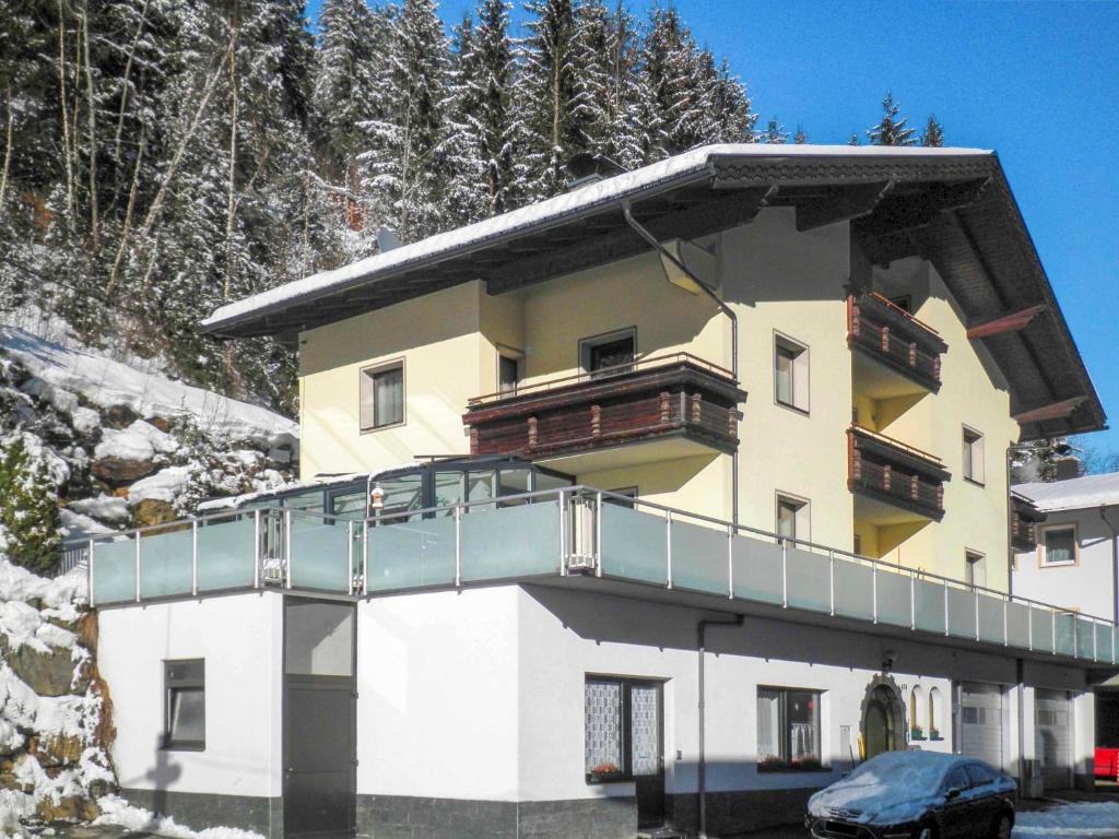 Apartment Sabine by Interhome