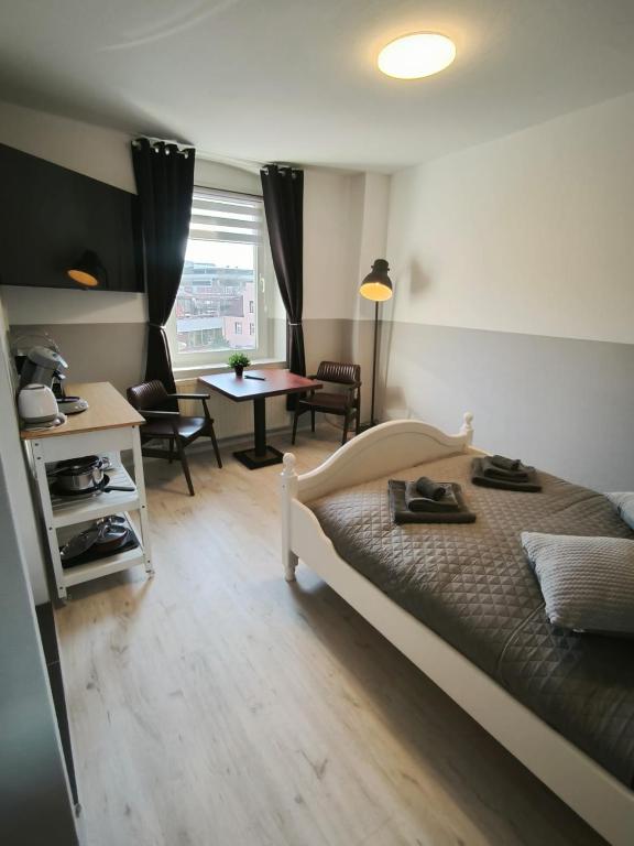 SchaeBu! Apartment 2 stilvoll am Altmarkt
