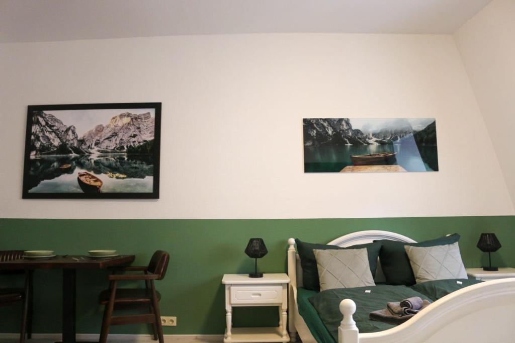 SchaeBu! Apartment 6 Altmarkt im Grünen