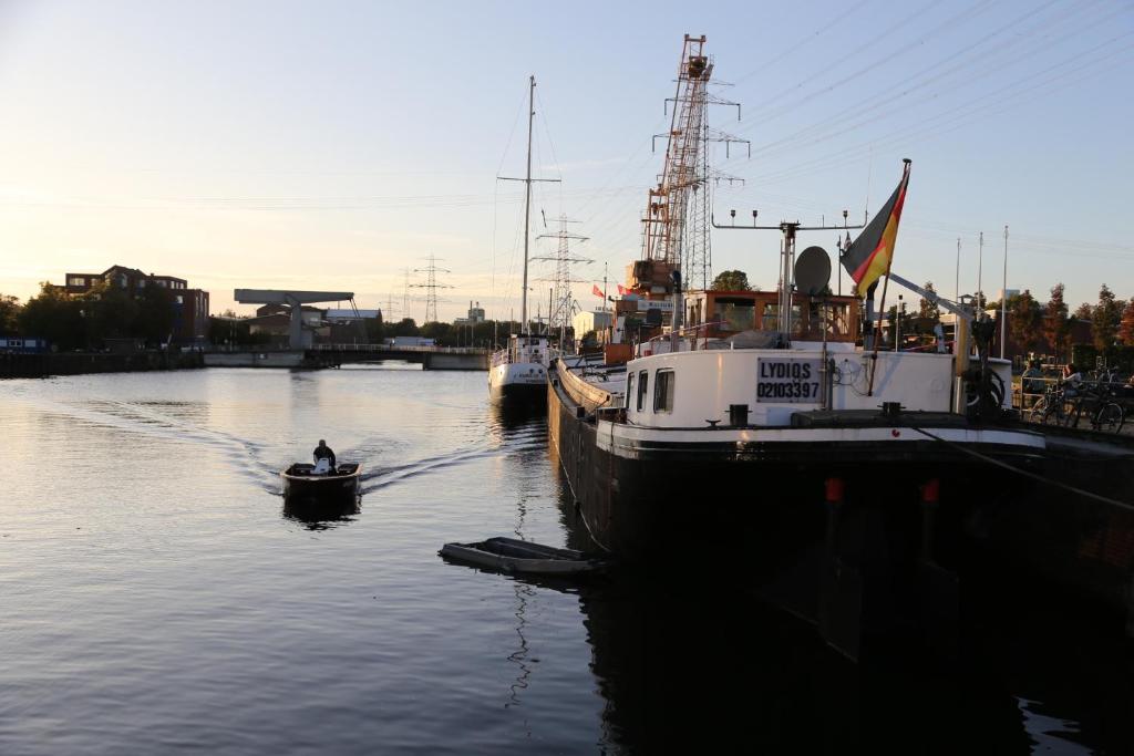 Schiffshotel "Schlafen im Hafen"